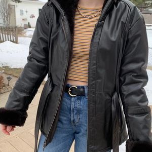 SOLD Wilson’s black leather jacket with fur small